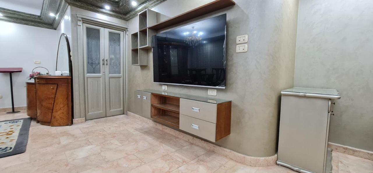 Comfy 2-Bedrooms Apartment In Cairo 44-2 Buitenkant foto