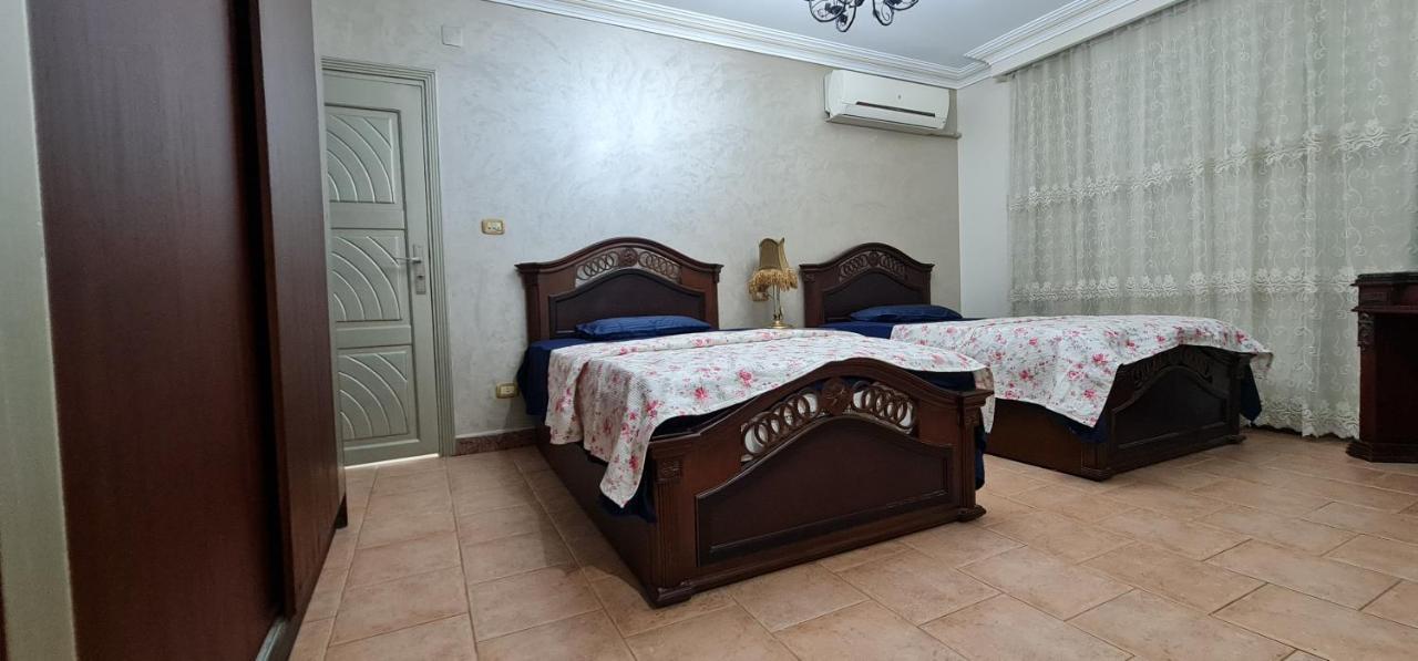 Comfy 2-Bedrooms Apartment In Cairo 44-2 Buitenkant foto